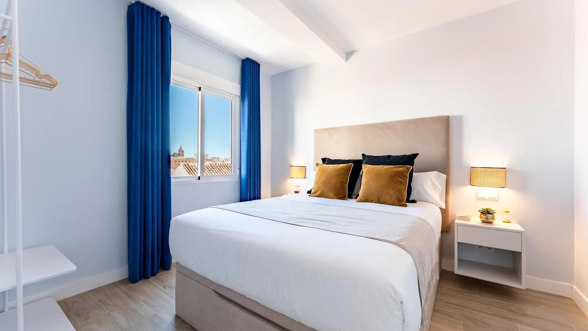 Bazan City Center Apartment Malaga 0*,  Spain